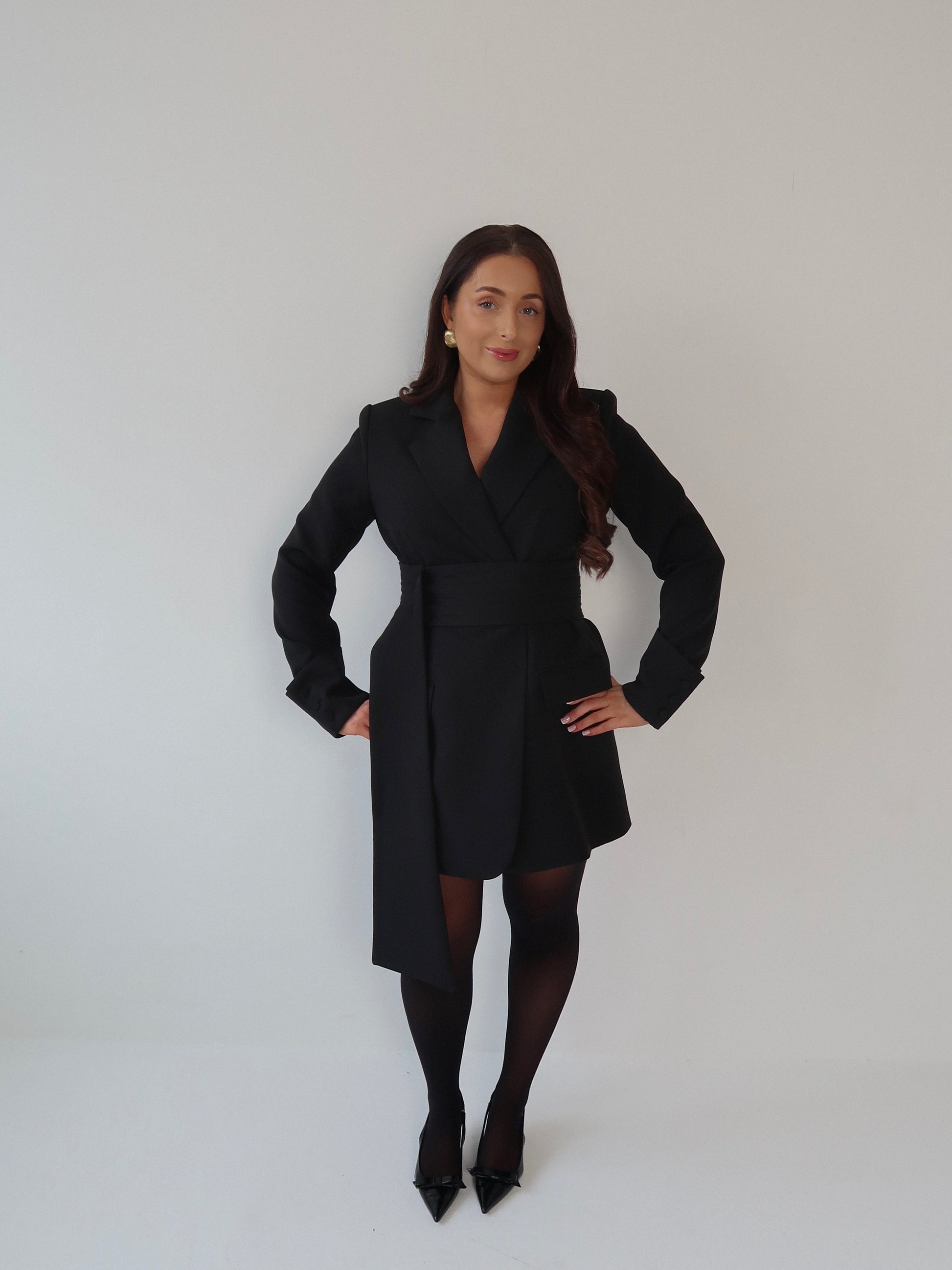 Black Dress, Little Black Dress, LBD, Blazer Dress, Tailored Dress. Belted Dress,Long Sleeve Dress, Chic Dress, Womens Blazer, Womens Blazer Dress, Camel Outfit, Camel Dress, Black Blazer, Black Dress,