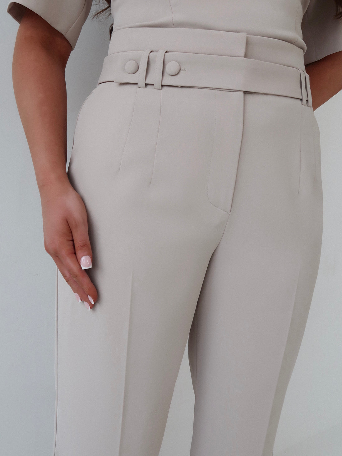 Beige Trouser, Work Trouser, Classic Trouser, Smart Outfit, Womens Workwear, Ladies Workwear, Corporate Outfit, Beige Tailored Trousers, Belted Trousers, Smart Trousers, Belt Loops, Lined Trousers, Wide Leg, Wide Leg Trousers, Neutral Trouser, Neutral Top, Smart Top, High Neck Top, Womens Work Top, Womens Office Top