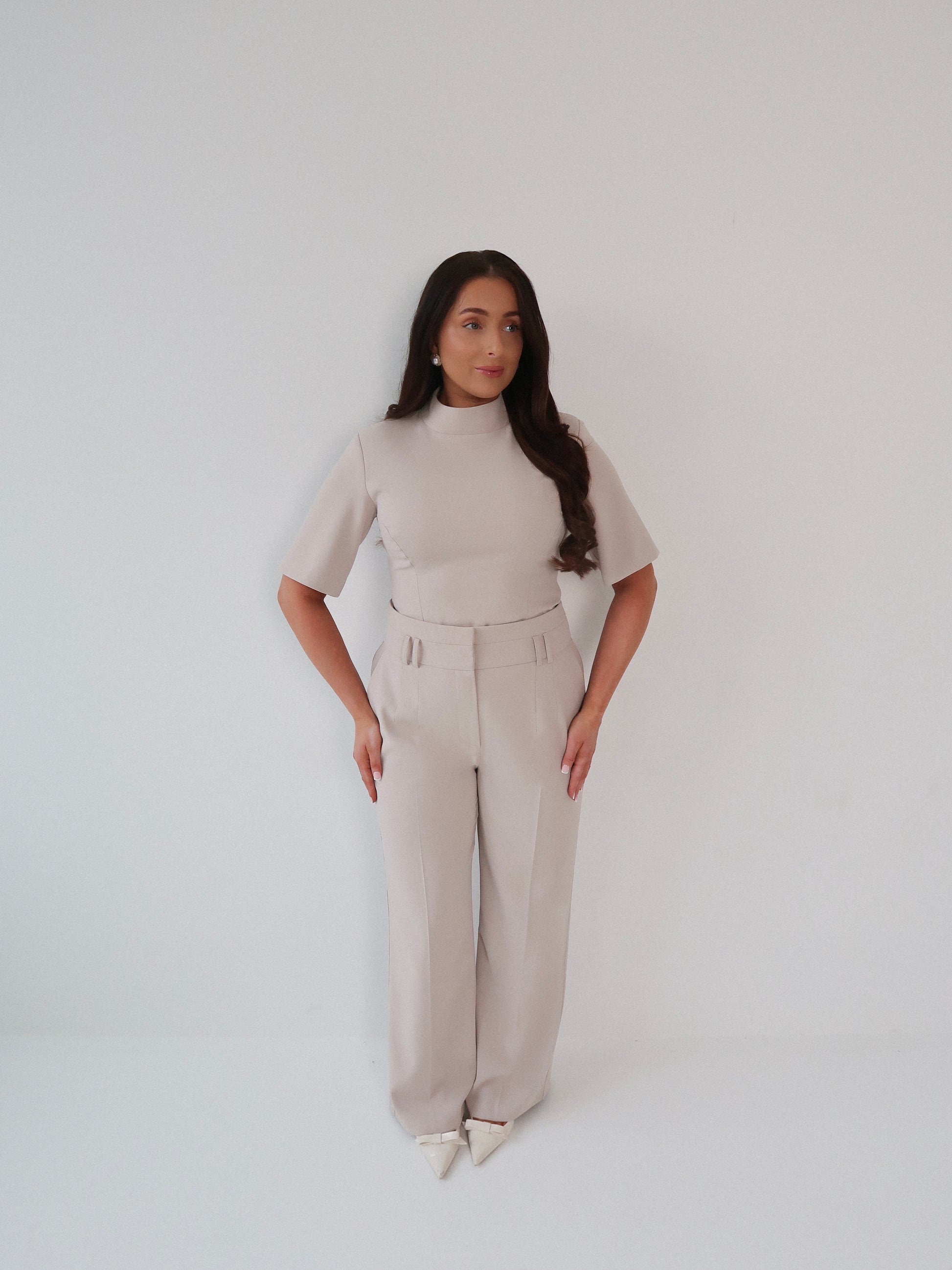 Beige Trouser, Work Trouser, Classic Trouser, Smart Outfit, Womens Workwear, Ladies Workwear, Corporate Outfit, Beige Tailored Trousers, Belted Trousers, Smart Trousers, Belt Loops, Lined Trousers, Wide Leg, Wide Leg Trousers, Neutral Trouser, Neutral Top, Smart Top, High Neck Top, Womens Work Top, Womens Office Top
