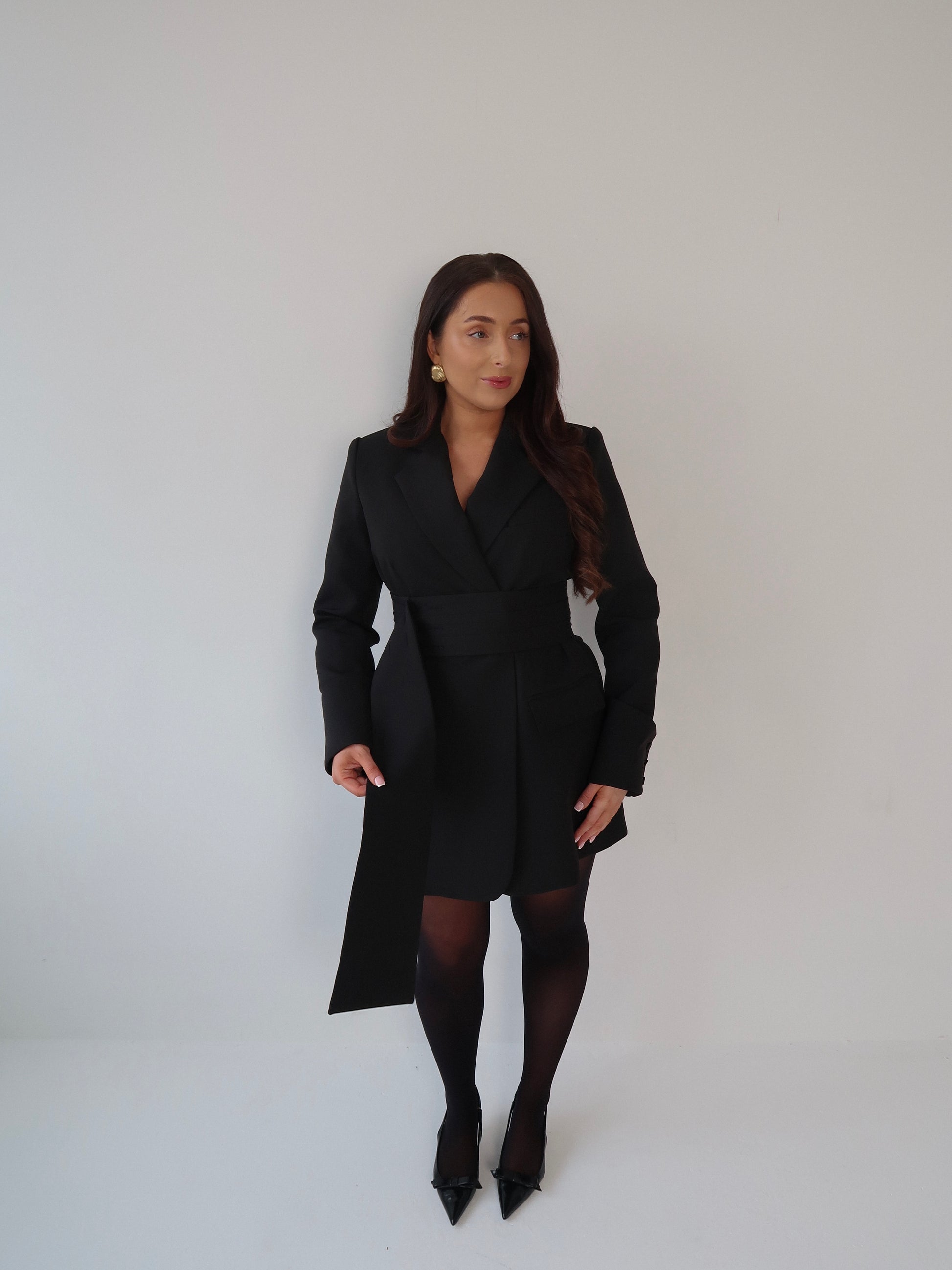 Black Dress, Little Black Dress, LBD, Blazer Dress, Tailored Dress. Belted Dress,Long Sleeve Dress, Chic Dress, Womens Blazer, Womens Blazer Dress, Camel Outfit, Camel Dress, Black Blazer, Black Dress, 