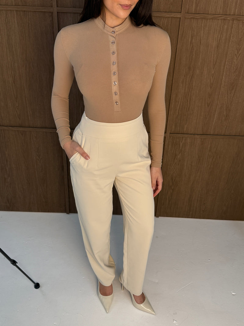 Ribbed Second Skin Buttoned Bodysuit | Caramel Créme