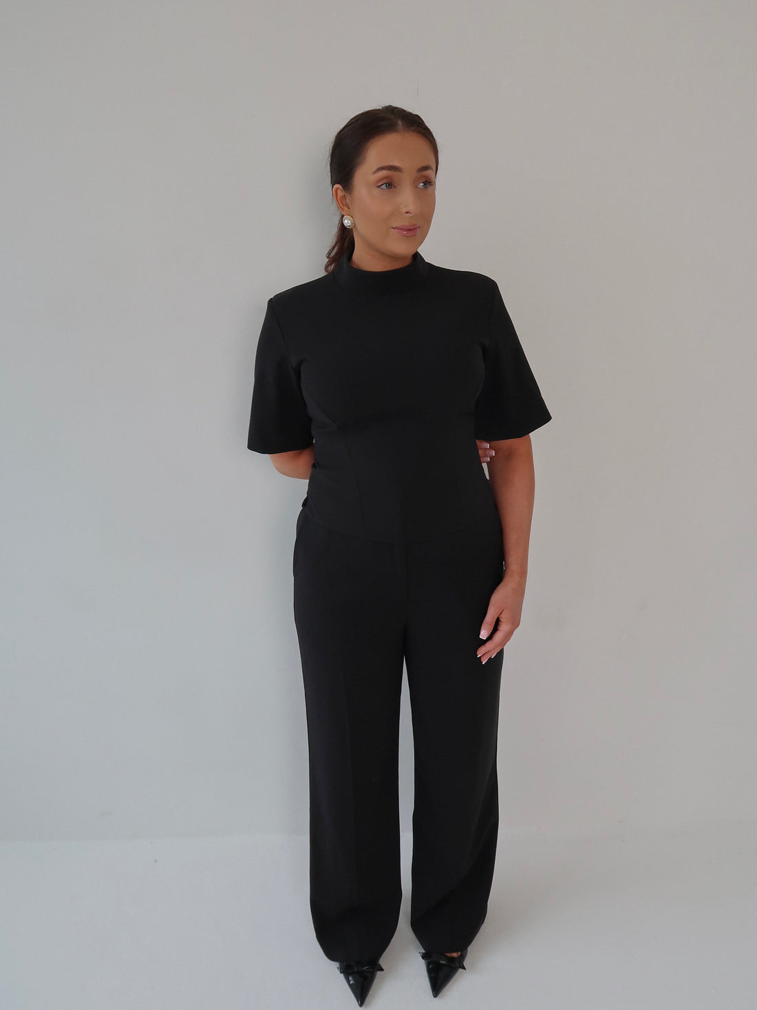 Black Trouser, Work Trouser, Classic Trouser, Smart Outfit, Womens Workwear, Ladies Workwear, Corporate Outfit, Black Tailored Trousers, Belted Trousers, Smart Trousers, Belt Loops, Lined Trousers, Wide Leg, Wide Leg Trousers